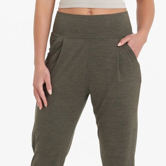 Vuori Pants - Vuori Lux at ease pant